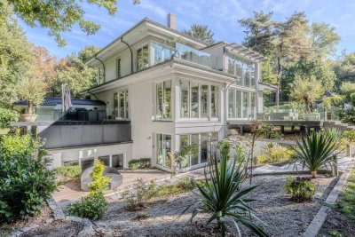 Repräsentative Design-Villa mit absoluter Privatsphäre in den Elbvororten