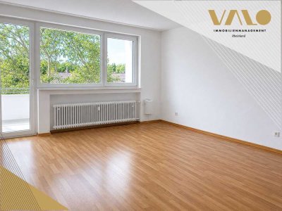 Helle 2-Zimmer-Wohnung mit Balkon in Köln-Frankfurter Straße