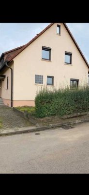 Renovierte 4-Zimmer-Wohnung mit Balkon und EBK in Aalen