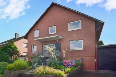 Vermietetes Zweifamilienhaus mit schönem Garten, Kamin und Vollkeller in Barsinghausen-Hohenbostel!