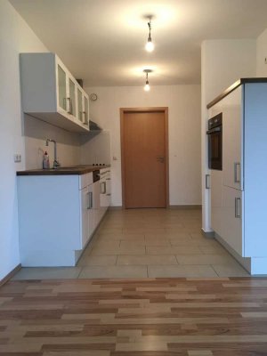 3-Raum-Wohnung mit Garten und Einbauküche in Obervilslern