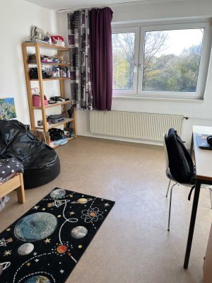 Großes, helles möbliertes Zimmer in netter Studentinnen-WG - Direkt bei der TU Dortmund