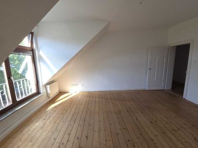 Helle 3,5-Zimmer Wohnung in zentraler Lage in Wiesbaden-Mitte