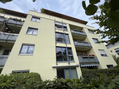 www.immovista.de  BEZUGSFREIE 3-ZIMMER WOHNUNG MIT LIFT, BALKON, GARAGE
