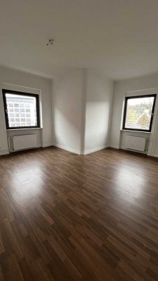 Zentrale 2-Zi.-Whg. mit Einbauküche