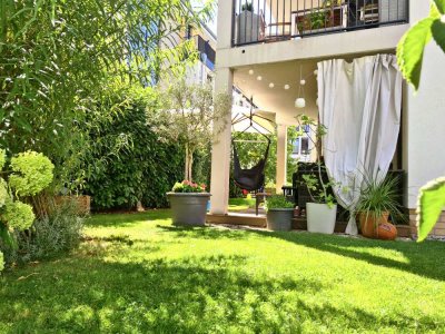 Ruhige 4 Zimmer Stadtoase mit 108,5 m² großen Garten, provisionsfrei und barrierefrei, Tiefgararage