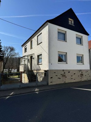 Preiswertes 6-Zimmer-Einfamilienhaus in Glauburg-Stockheim