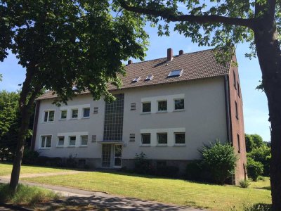 Helle 4,5 Zimmer DG-Wohnung in Wattenscheid-Westenfeld