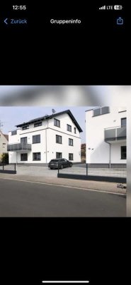 Sehr schöne 3-Zimmer-Wohnung mit großzügiger Dachterasse