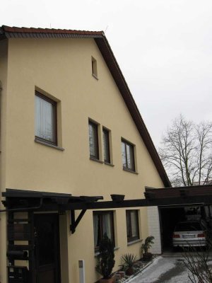 Schöne 1-Zi.-Wohnung in Höchberg, stadtnah wohnen - naturnah leben.