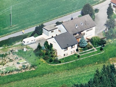 Ländliches Anwesen mit Entfaltungspotenzial