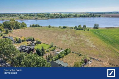 *Bei Berlin mit Sauna, Kamin & Seezugang*
1,5 % Provision