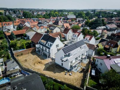 Diese Jahr einziehen! 4 Zi. Penthouse in absoluter, ruhiger grüner Lage in U-Bahn Nähe!