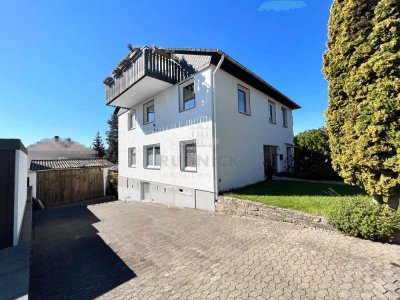RUDNICK bietet: Charmante Doppelhaushälfte in Bad Münder am Deister