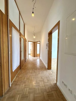 Großzügige 4-Raum-Wohnung mit Balkon in Dieburg