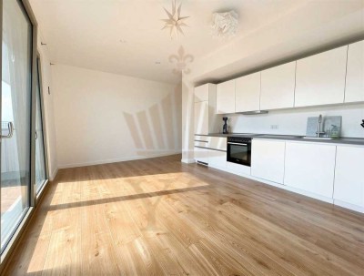 Lichtdurchflutetes 2-Zi Apartment | hochwertige Einbauküche | Balkon | in Berlin-Mitte Nordbahnhof