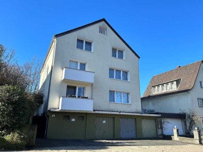 Geräumige 3-Zimmer-Wohnung mit Westbalkon und Pkw-Stellplatz in Leverkusen-Schlebusch!