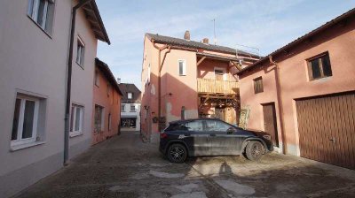 Sanierungsbedürftiges, vermietetes Mehrfamilienhaus