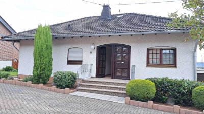 Gepflegtes 5-Zimmer Einfamilienhaus mit Garage in Mülheim-Kärlich