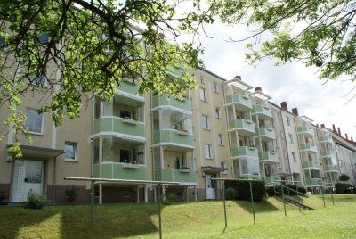 Wohnen im sanierten Altbau Innenstadt Zeitz - Vermietung einer 3-Raum-Wohnung mit Balkon  !