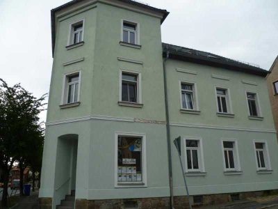 Kleine 3 Zimmer-Wohnung zum Selberrenovieren und günstigem Preis