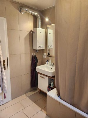 3-Raum-EG-Wohnung mit Balkon und EBK in Heidelberg