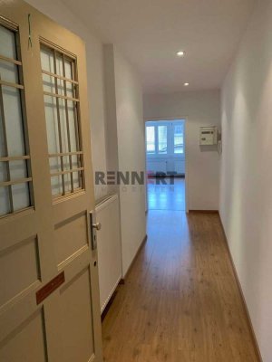 Tolle geräumige Wohnung mit großer Küche!