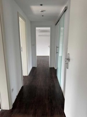 Attraktive 3-Zimmer-Dachgeschosswohnung mit gehobener Innenausstattung in Leverkusen Küppersteg
