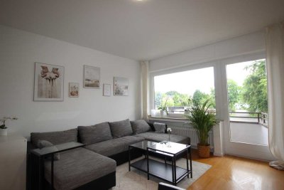 Möblierte 2-Zi-Wohnung mit Balkon in Südausrichtung in Düsseldorf-Wersten