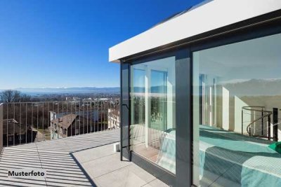 Penthouse-Wohnung mit Weitblick Richtung Wiesbaden