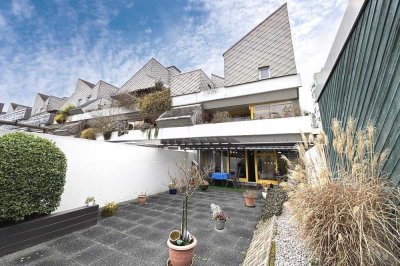 Freie 4 ½-Zimmer-Erdgeschosswohnung mit großer Terrasse und TG-Stellplatz!