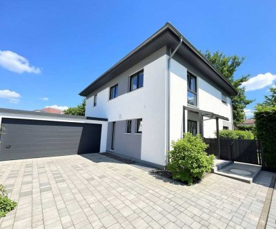 Traumhaus in Potsdam – 9 Zimmer, großer Garten, Garage, Fussbodenheizung & Energieeffizienz A+