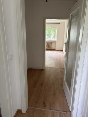 Kompaktes 1-Zimmer-Apartment: Wohnen im Herrenbach