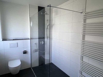 Hofheim-Steinberg - 3-Zi-Wohnung mit Balkon, Gäste-WC und neuem Tageslichtbad