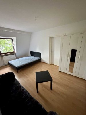 WG-Zimmer Küche Badezimmer Balkon TOP Lage in Köln Raderberg
