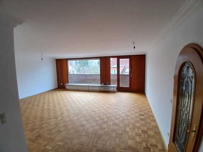 Helle, attraktive DG-Wohnung mit Balkon, 3,5 Zi. in Bochum Wiemelhausen/Brenschede
