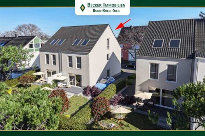 Drei neue Einfamilienhäuser mit PKW-Stellplätzen in ruhiger Stadtlage von Rheinbach, provisionsfrei