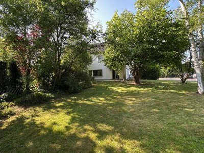 Doppelhaushälfte Bonn-Venusberg/Ippendorf mit großem Garten