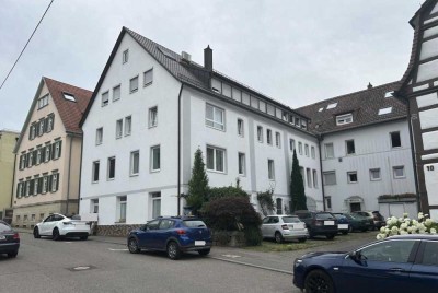 4 Zimmerwohnung mit EBK, top Verkehrsanbindung