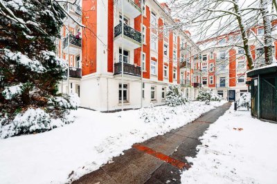 Heller 3 Zi. Altbau in ruhiger Lage in Barmbek Süd - Erstbezug nach Sanierung