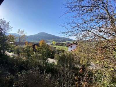 DG Wohnung links – Ruhige Lage und hoher Freizeitwert