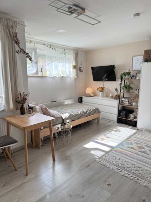 Matthias-Claudius-Straße !, 72770 Reutlingen
