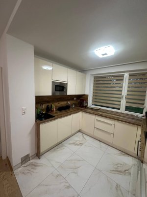 Neuwertige Erdgeschoss Wohnung mit Tiefgarage und Balkon in guter Lage in Kapfenberg