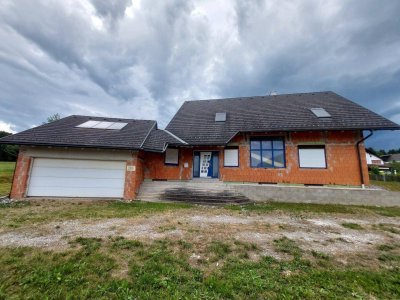 Einfamilienhaus in Traumlage mit Sanierungsbedarf