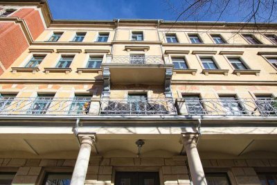 +++ Freiwerdend ab 06/2026! 1-Zimmer-Wohnung mit Balkon im Denkmal – ideal für Studenten +++
