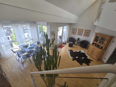 Wohnen mit Wohlfühlatmosphäre – Exklusive Galeriewohnung mit Kamin