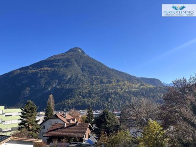 NEUER PREIS! Zentrales 3-Zimmer-Penthouse mit Tiefgaragenplatz