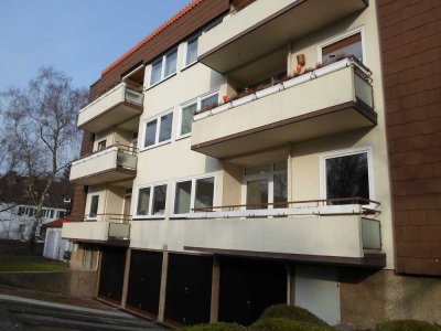 Helle und ruhige drei Zimmerwohnung in Groß-Buchholz