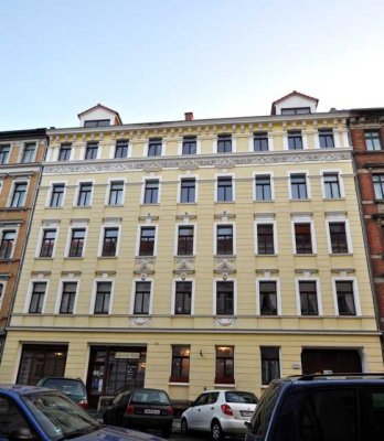 Singlewohnung mit großer Wohnküche im 4. OG mit Lift