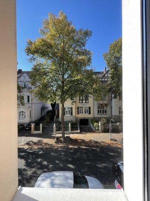 Renovierte 2-Zimmer Altbau wohnung in Bonn-Bad Godesberg